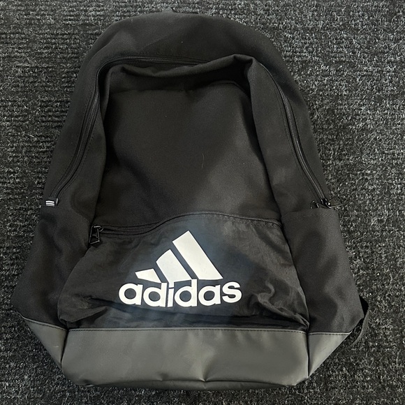 Adidas backpack - Picture 1 of 3